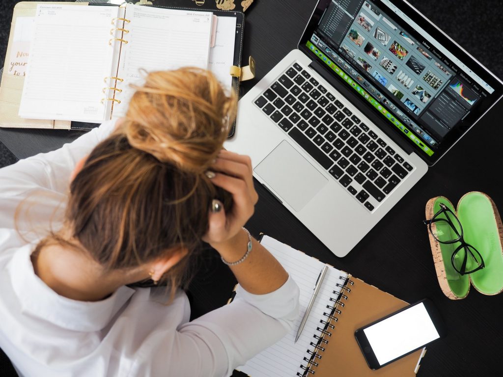 Stress finanziario: scopri come eliminarlo dalla tua vita utilizzando la seconda regola di YNAB.